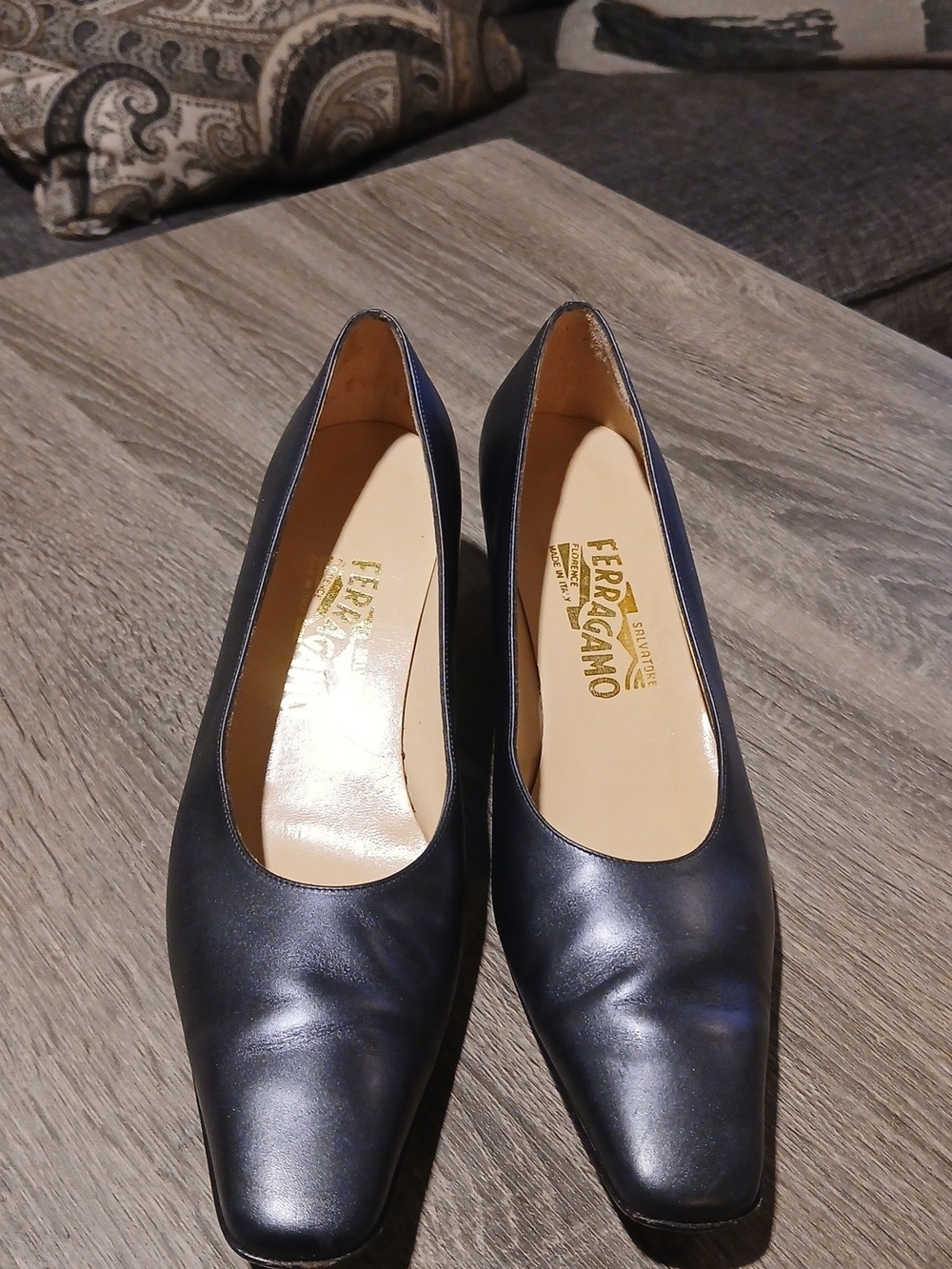 Salvatore Ferragamo Black Leather Square Toe Block Heels. Size 9